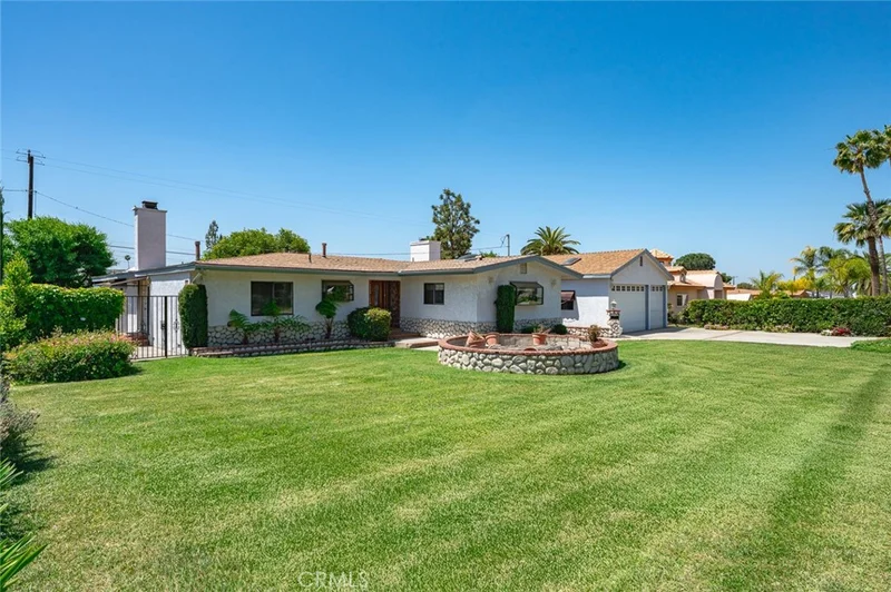 1038 E Meda Avenue, Glendora, CA 91741