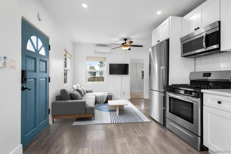 4172 Landis St, San Diego, CA 92105