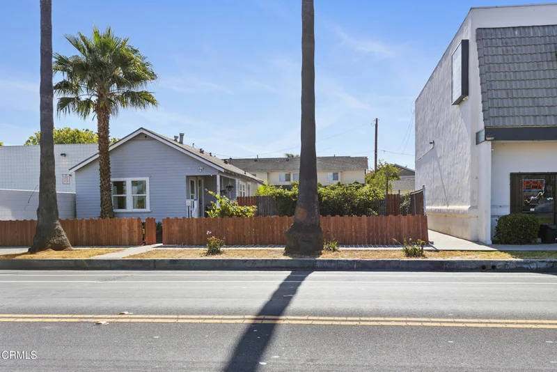 618 S C Street, Oxnard, CA 93030