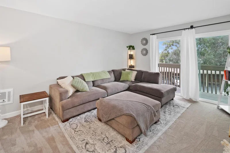 432 Edgehill Ln 168, Oceanside, CA 92054