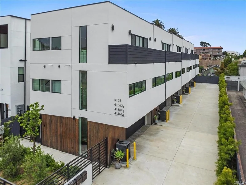 4136 1/4 Normal Avenue 1/4, Los Angeles, CA 90029