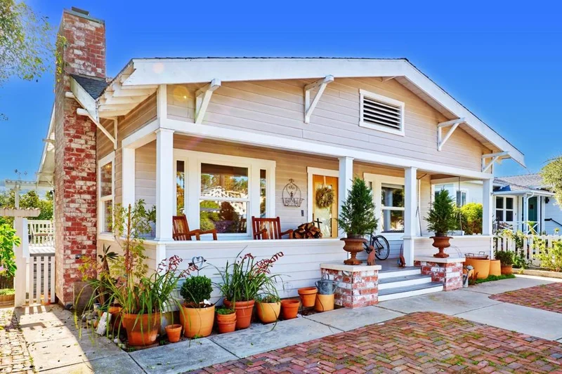 4578 3rd Street, La Mesa, CA 91941