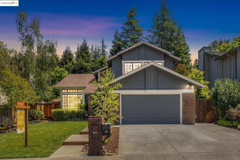507 Elderwood Dr, Martinez, CA 94553