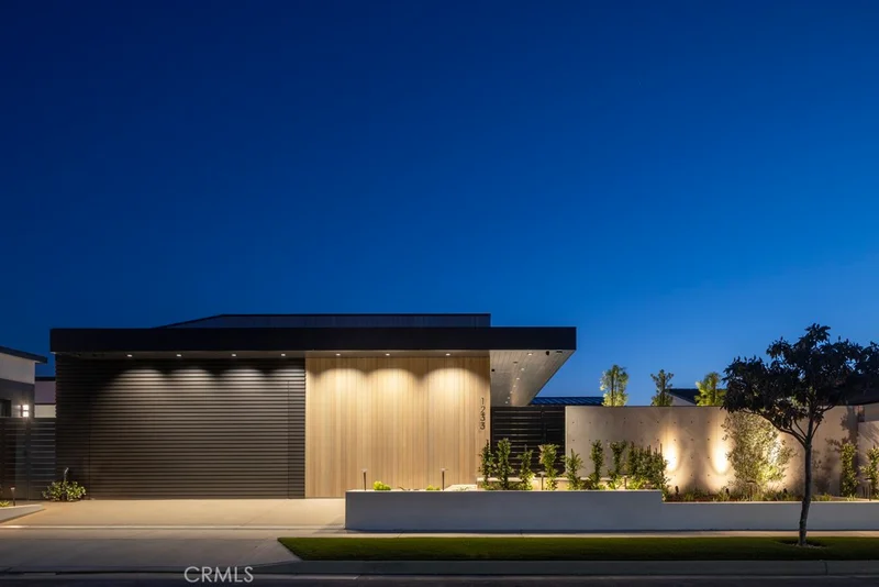 1233 Outrigger Drive, Corona Del Mar, CA 92625