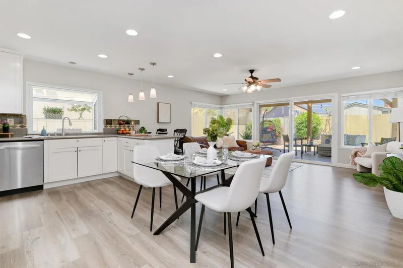 11245 Westonhill Dr, San Diego, CA 92126
