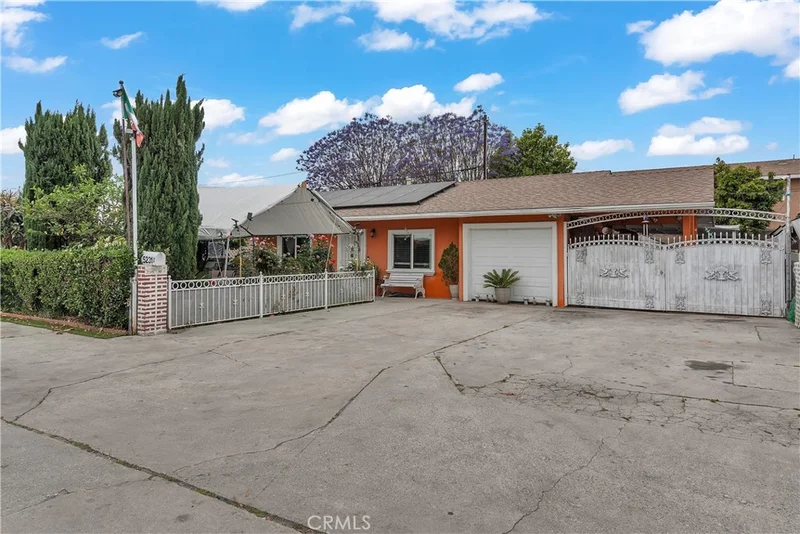5231 1/2 Clara Street, Cudahy, CA 90201