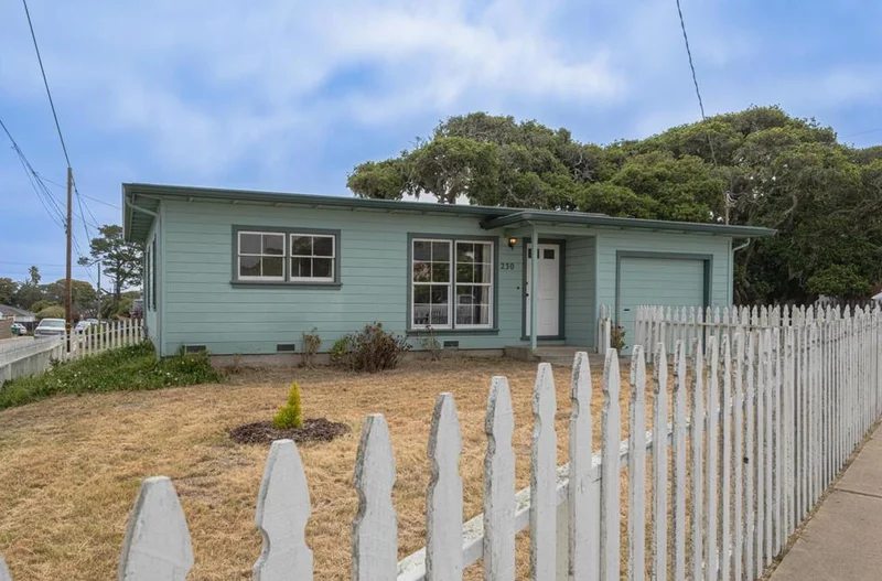 230 Gibson Avenue, Pacific Grove, CA 93950