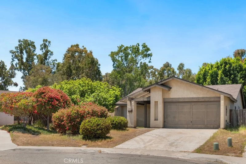 2740 Whitney Street, San Diego, CA 92111