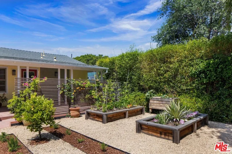 2249 Linnington Avenue, Los Angeles, CA 90064