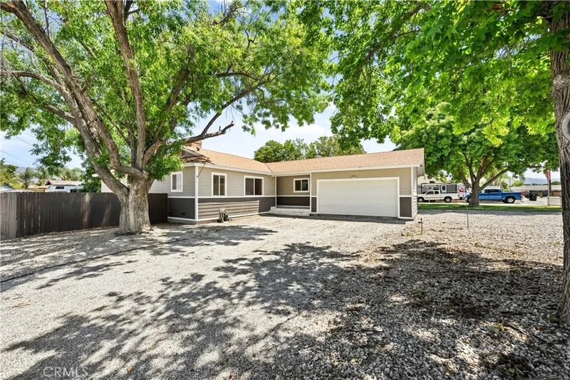 4620 East Charlton Avenue, Hemet, CA 92544
