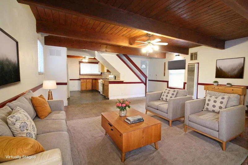 907 W Rainbow Boulevard, Big Bear, CA 92314