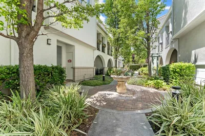 85 Bassett Street