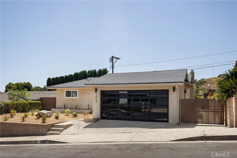 1015 Larker Avenue, Los Angeles, CA 90042