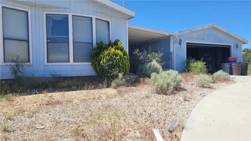 633 Cholla Road, Pinon Hills, CA 92372