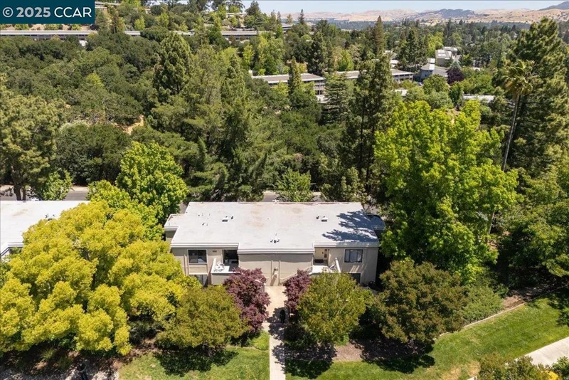 2749 Pine Knoll Dr. 1, Walnut Creek, CA 94595