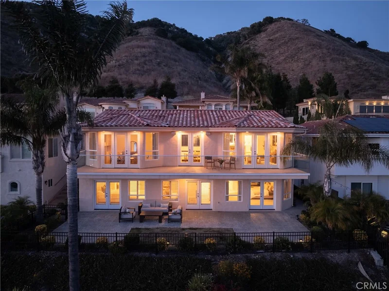 2585 Barcelona, Pismo Beach, CA 93449