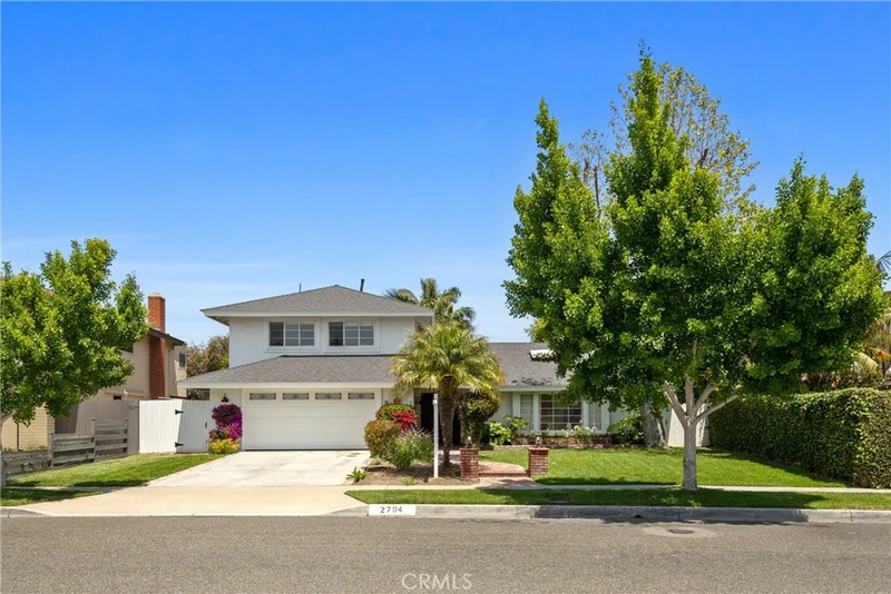 2704 Albatross Drive, Costa Mesa, CA 92626
