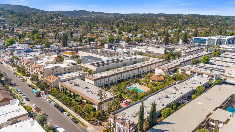 5228 Lindley Avenue 1, Encino, CA 91316