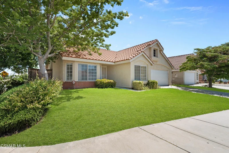 1901 Morisan Avenue, Palmdale, CA 93550