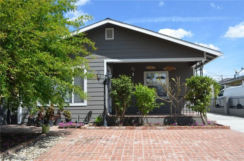 3135 La Clede Avenue, Atwater Village, CA 90039