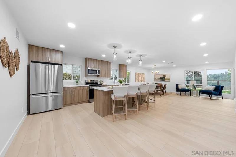 5435 Del Cerro Blvd, San Diego, CA 92120