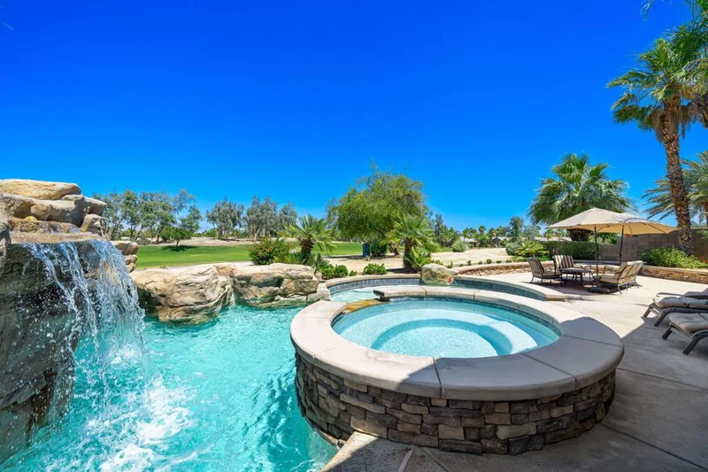 61436 Topaz Drive, La Quinta, CA 92253