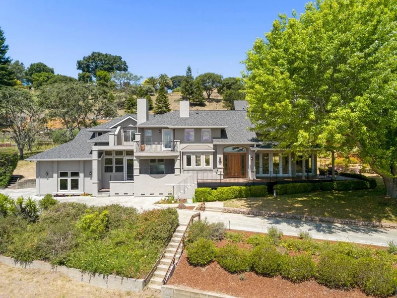 125 Orchard Heights Lane, Corralitos, CA 95076