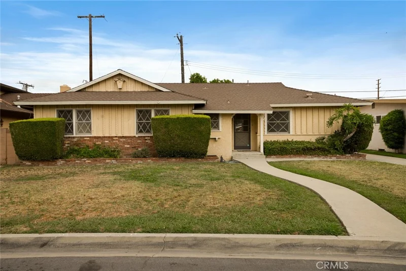12241 Glynn Avenue, Downey, CA 90242