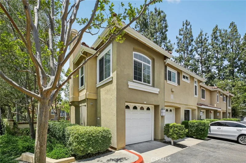 119 Gallery Way, Tustin, CA 92782