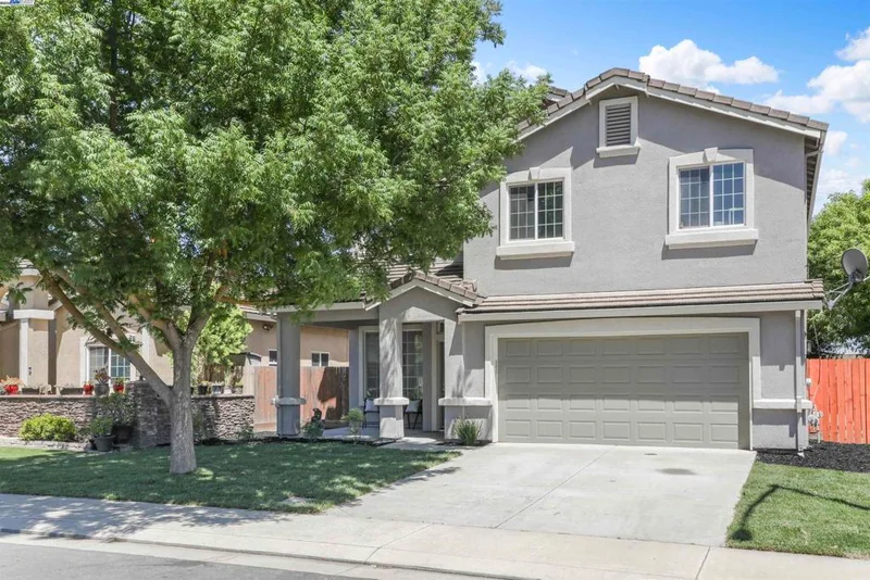 4518 Sydney Ln, Stockton, CA 95206-6287