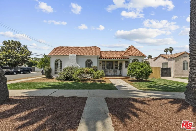 2959 Potomac Avenue, Los Angeles, CA 90016