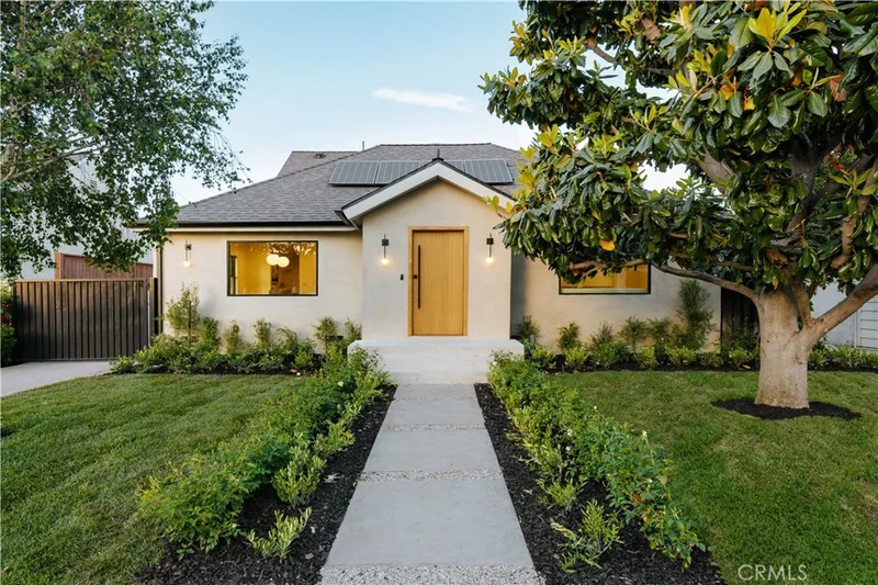4522 Calhoun Avenue, Sherman Oaks, CA 91423