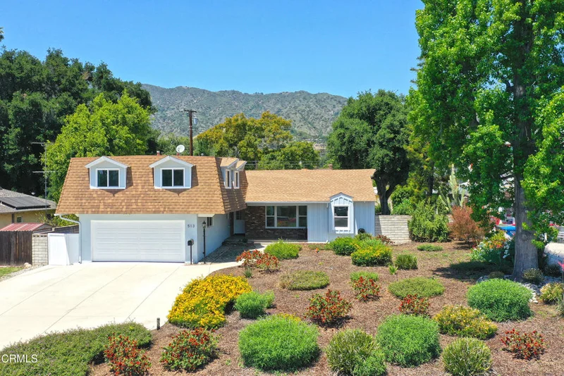 513 E Comstock Avenue, Glendora, CA 91741