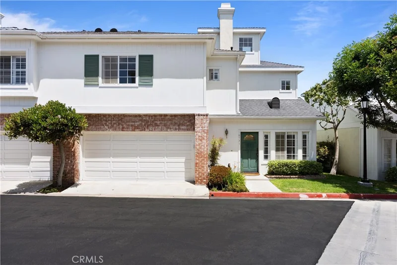 18731 Chapel Lane, Huntington Beach, CA 92646