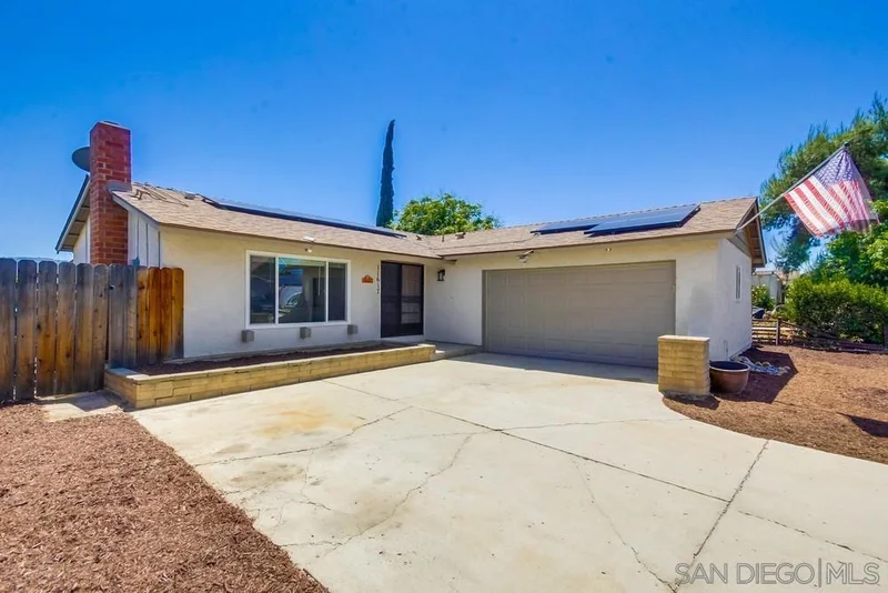 11617 Rio Fondo, Lakeside, CA 92040