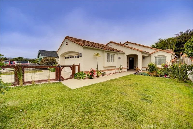1121 Rose Court, Grover Beach, CA 93433
