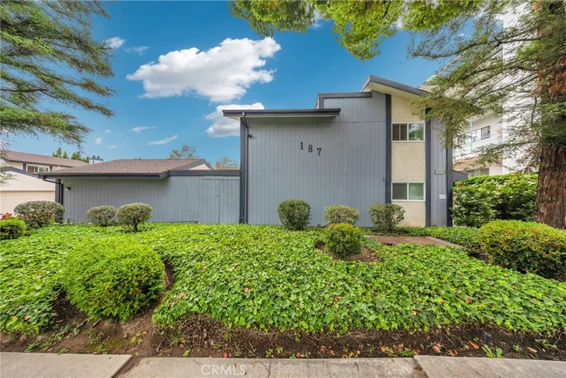 187 S Catalina Avenue 4, Pasadena, CA 91106