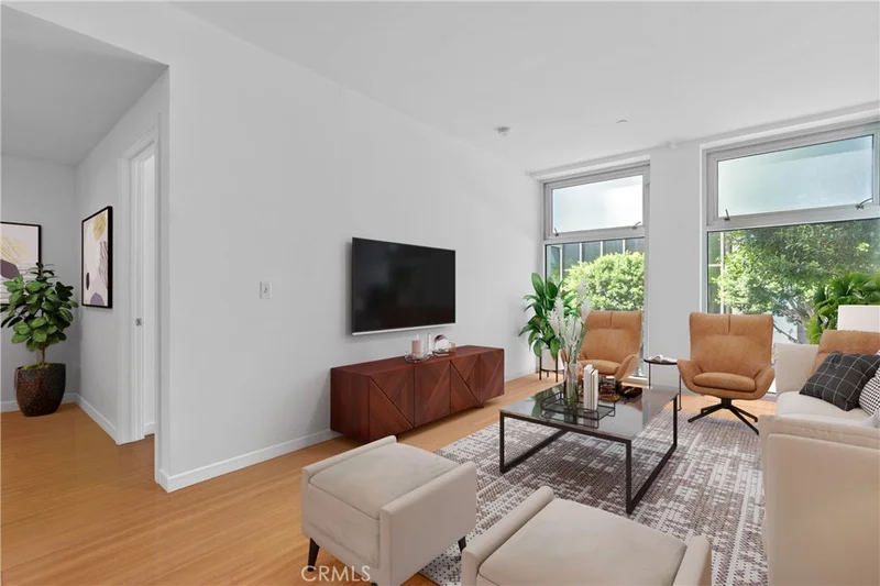 630 W 6th Street 215, Los Angeles, CA 90017