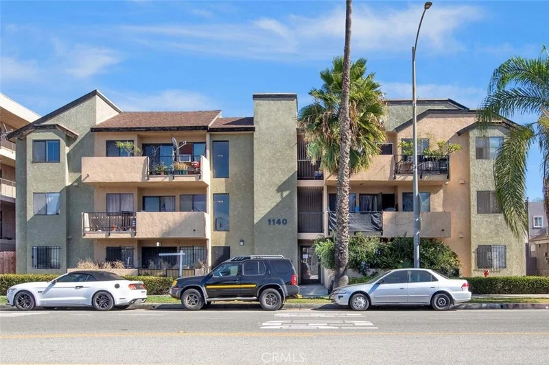 1140 Pacific Avenue 10, Long Beach, CA 90813