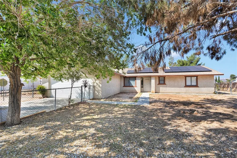 19002 Vine Street, Hesperia, CA 92345