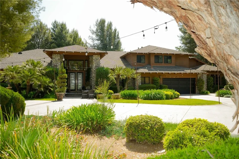 42149 Elm Street, Murrieta, CA 92562