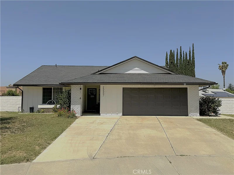 25557 Orangewood Lane, Hemet, CA 92544