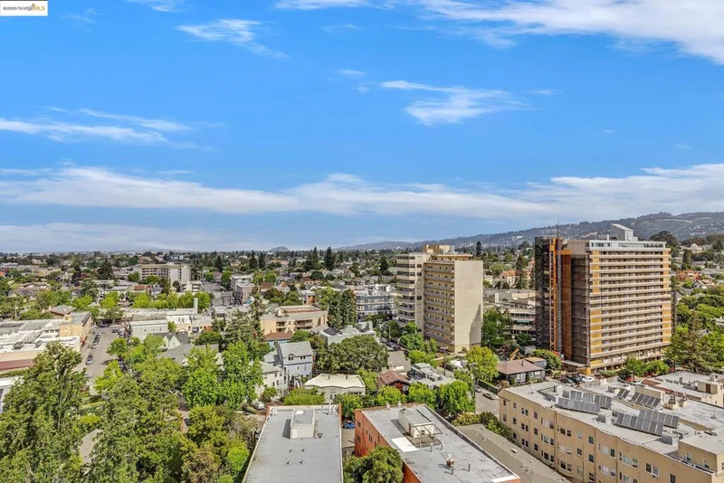 1 Kelton Ct 9G, Oakland, CA 94611