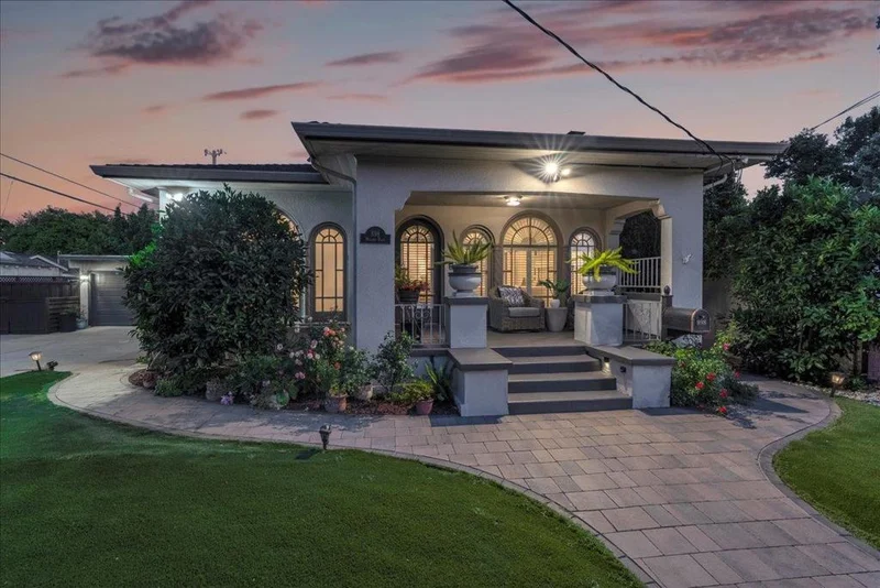 898 Malone Road, San Jose, CA 95125