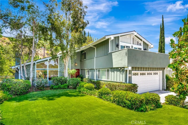 22668 Flamingo Street, Woodland Hills, CA 91364