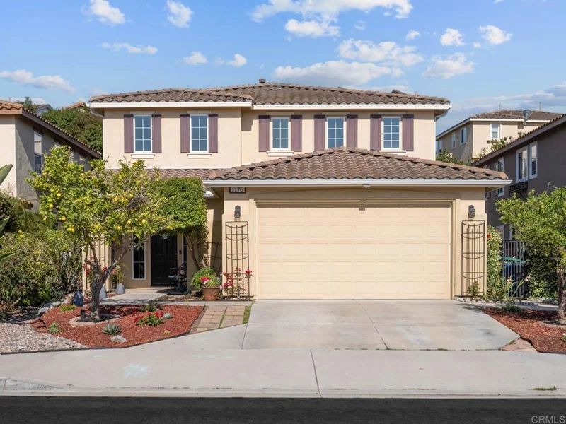 1176 Parkview Drive, Oceanside, CA 92057