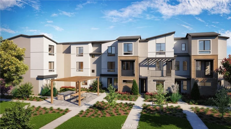 10002 Central Avenue 27, Garden Grove, CA 92843