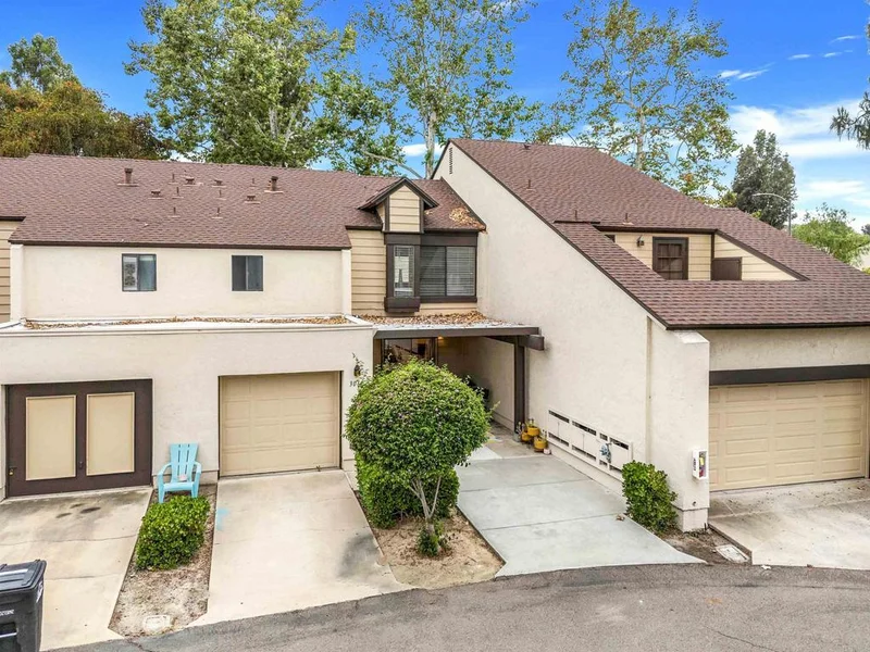 3014 Plaza Paolo, Bonita, CA 91902