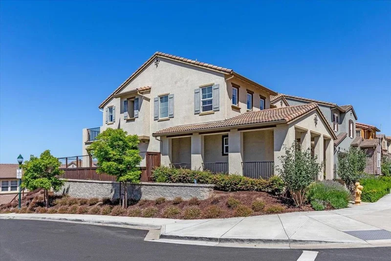 30111 Mountain View Drive, Hayward, CA 94544