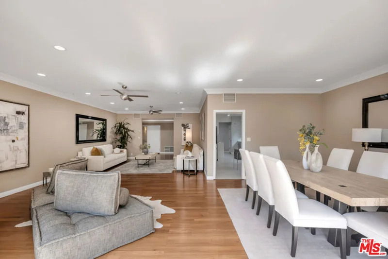 1124 N Kings Road 106, West Hollywood, CA 90069